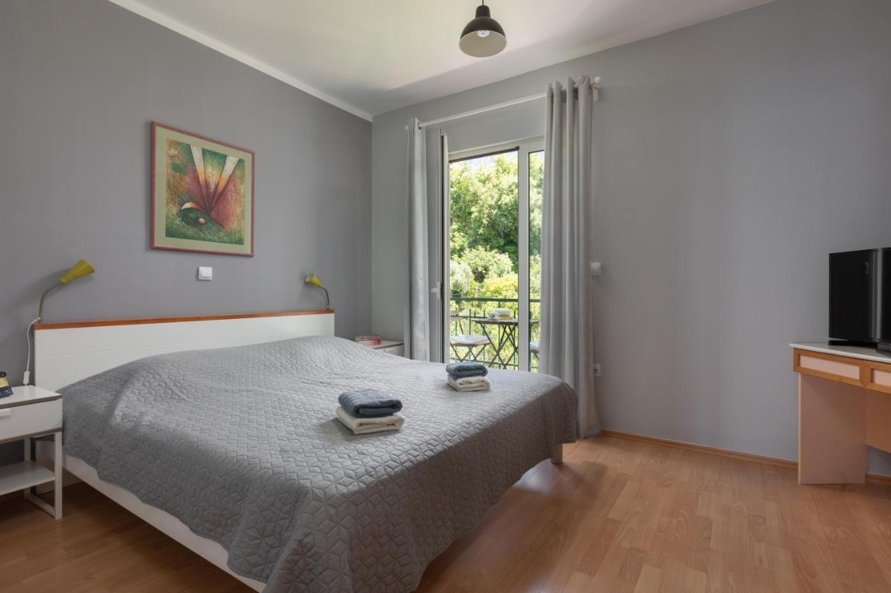 Beach Front Apartment Подгора Екстериор снимка